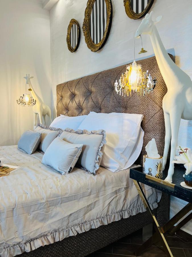 La Dolce Vita Luxury Apartments With Best Free Private Parking In City Center Pula Exterior photo