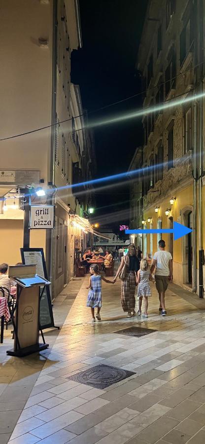 La Dolce Vita Luxury Apartments With Best Free Private Parking In City Center Pula Exterior photo