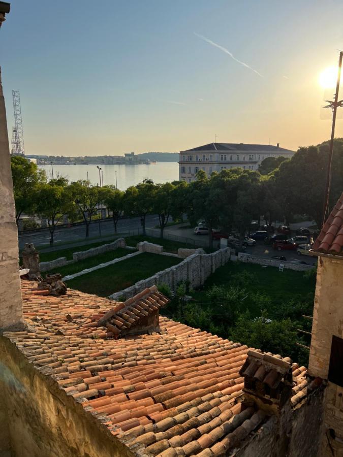 La Dolce Vita Luxury Apartments With Best Free Private Parking In City Center Pula Exterior photo